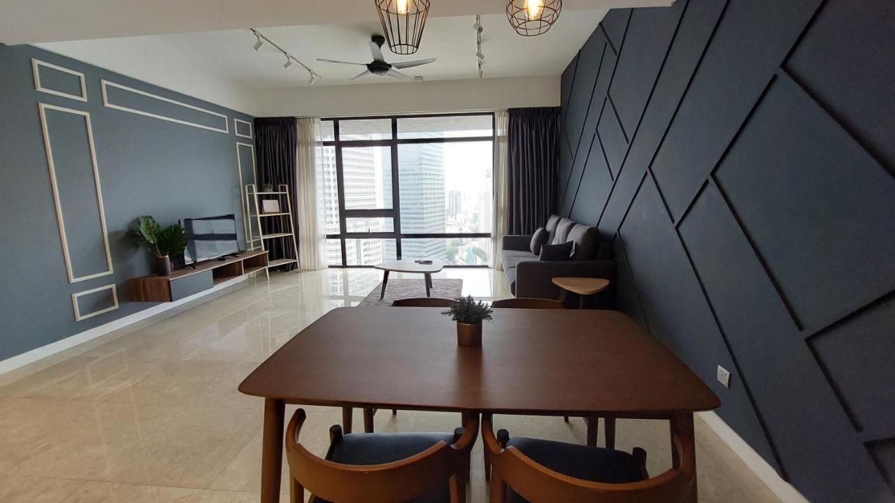 Majestic Klcc Apartment